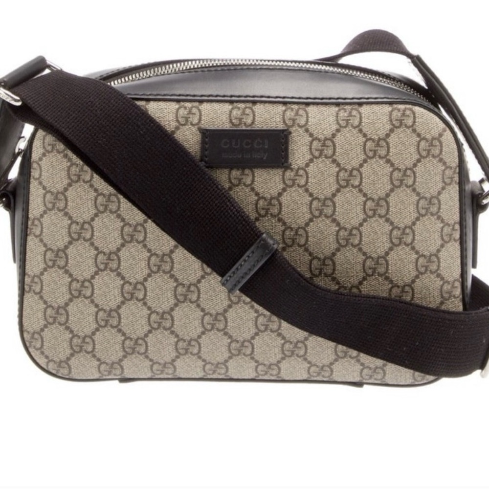 Gucci Gg Pattern Large Camera Bag - image 1